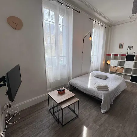 Apartment Pont-canal *