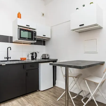 Pont-canal Apartment